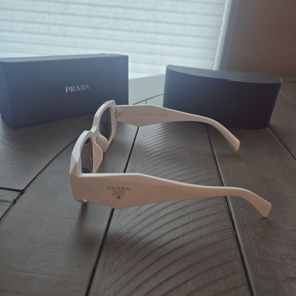 Prada White Sunglasses - Picture 2 of 6